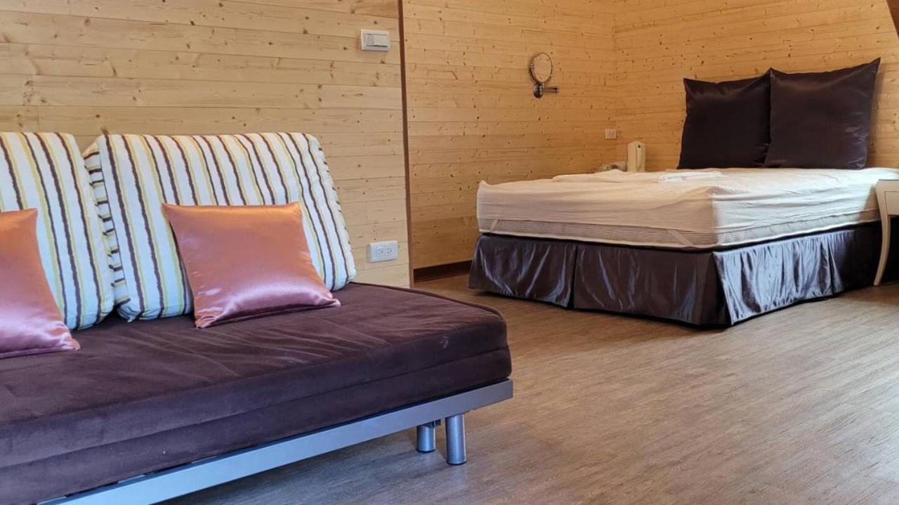 Runners' House Taitung Apartment Changbin Bagian luar foto