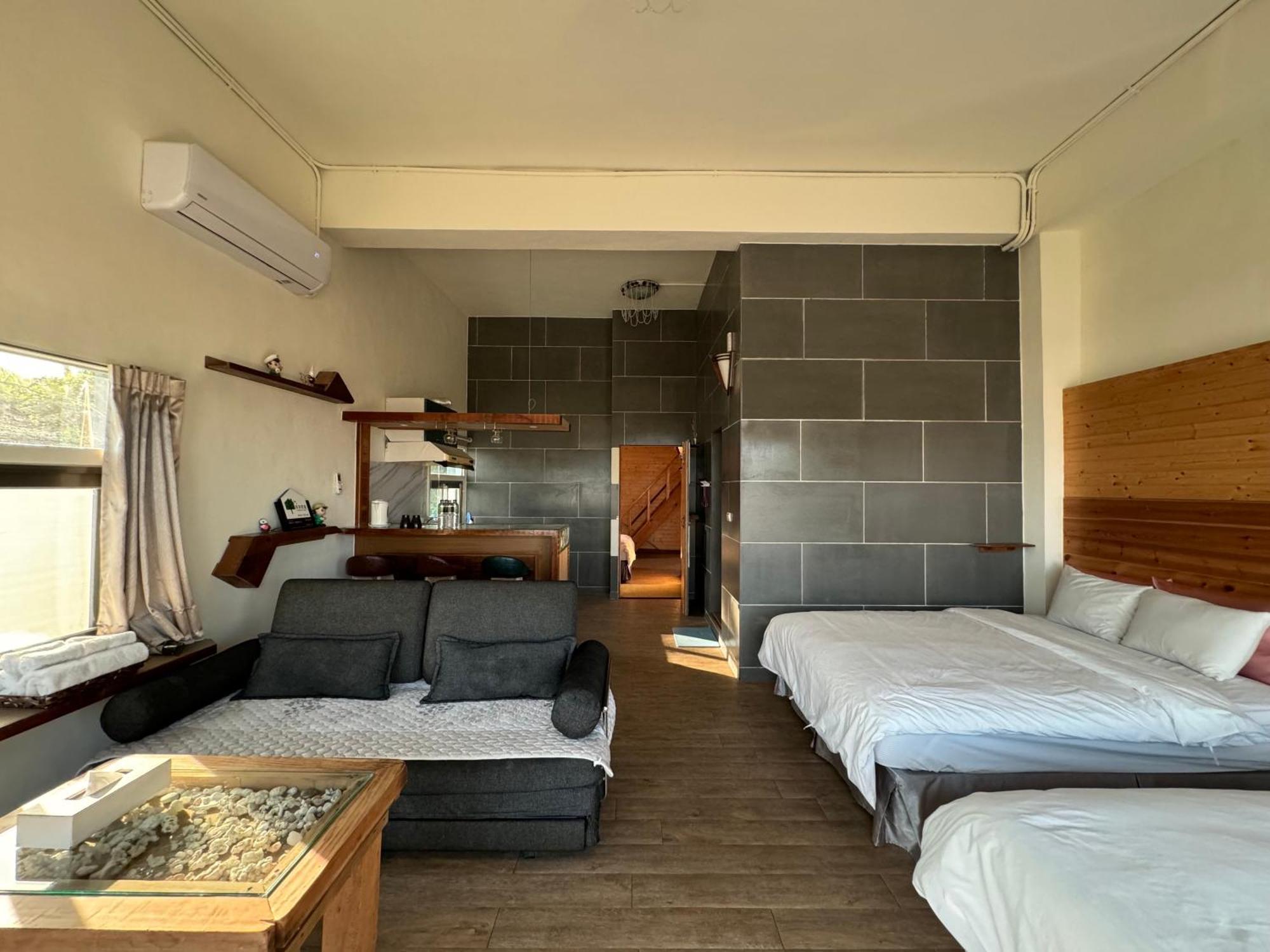 Runners' House Taitung Apartment Changbin Bagian luar foto