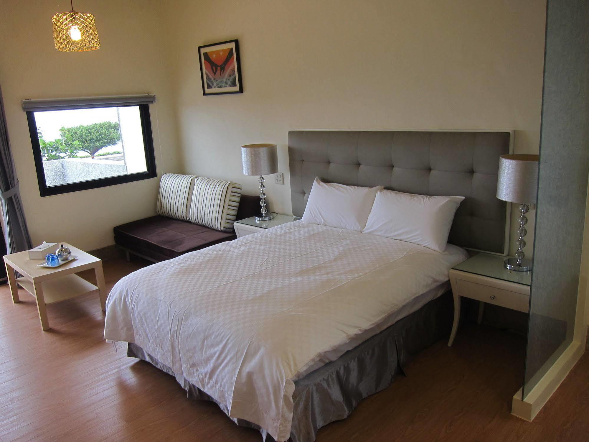 Runners' House Taitung Apartment Changbin Bagian luar foto