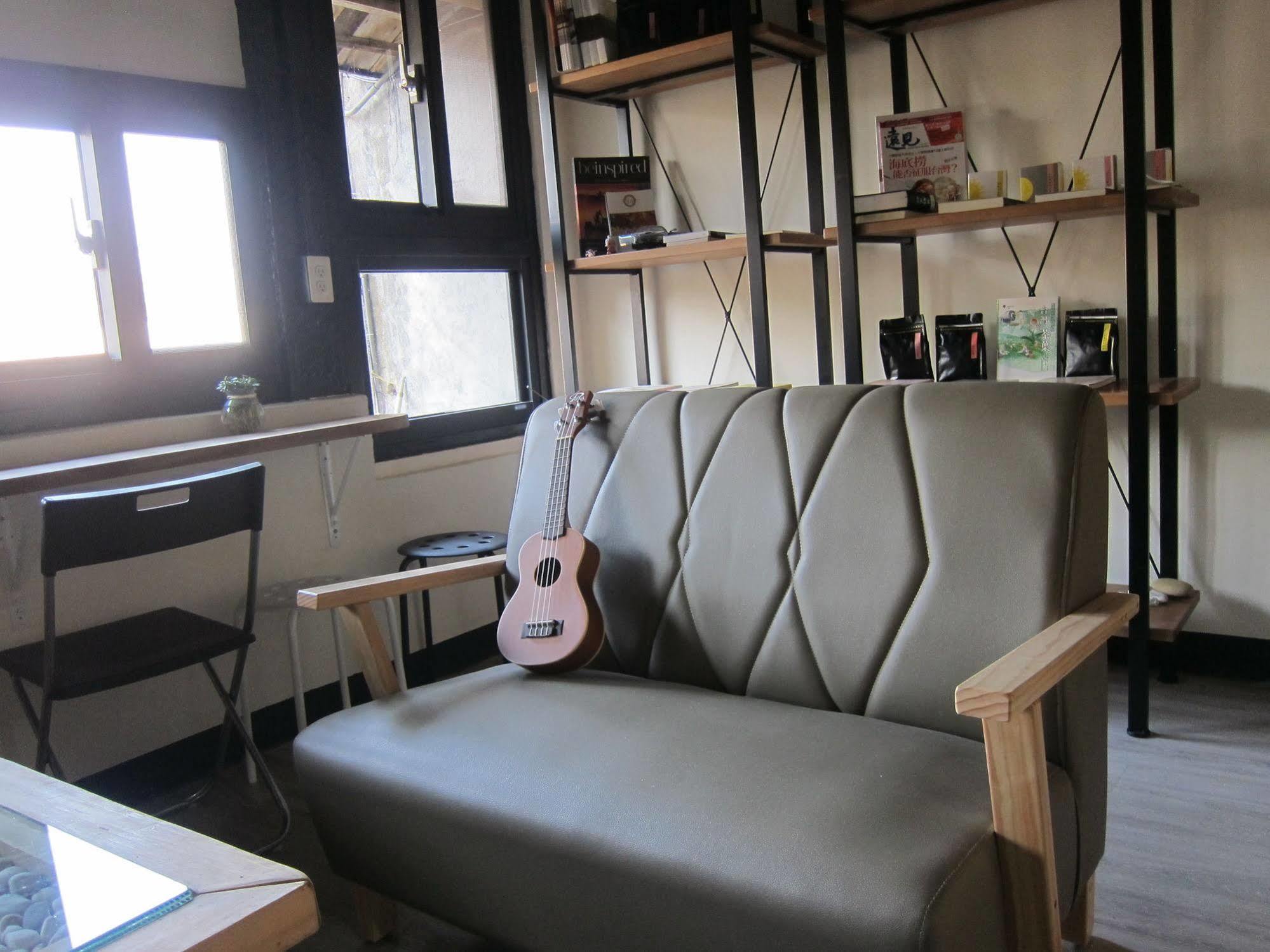 Runners' House Taitung Apartment Changbin Bagian luar foto